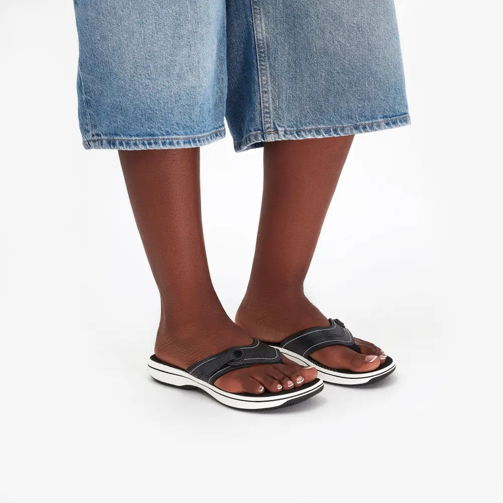 Women’s Breeze Reyna Black Cloudsteppers™ Flip Flops online